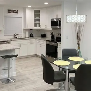  Holiday home Retreat United States