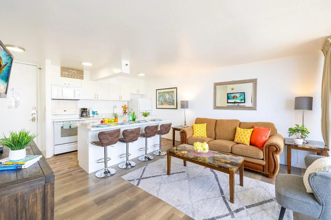 Beautiful Ocean And Diamond Head Views With Parking Apartment Honolulu