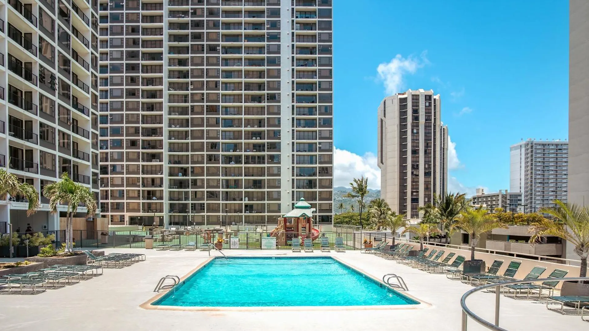 Beautiful Ocean And Diamond Head Views With Parking Apartment Honolulu United States